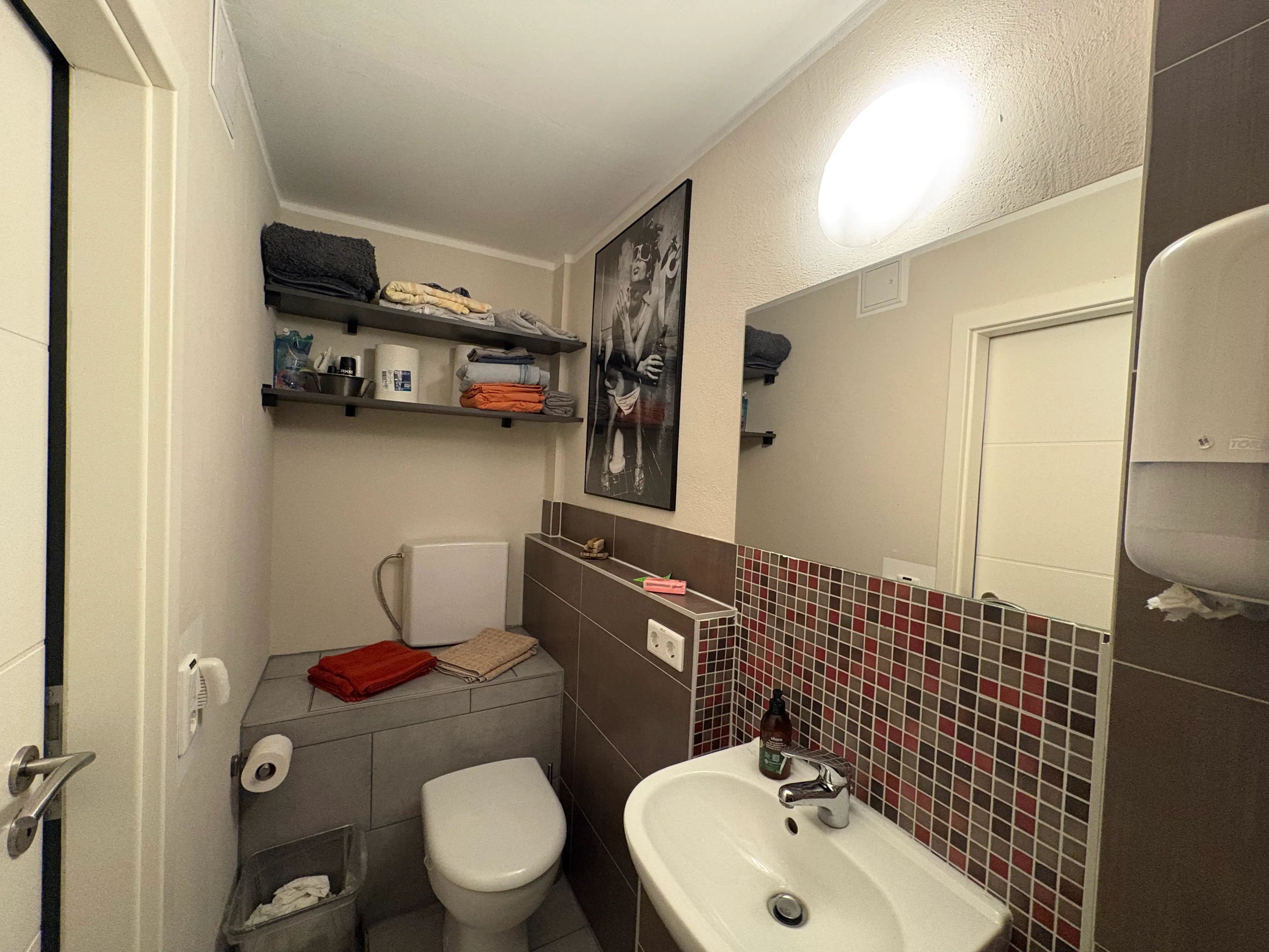 Bad der Ferienwohnung Teutoburg - Ansicht 1