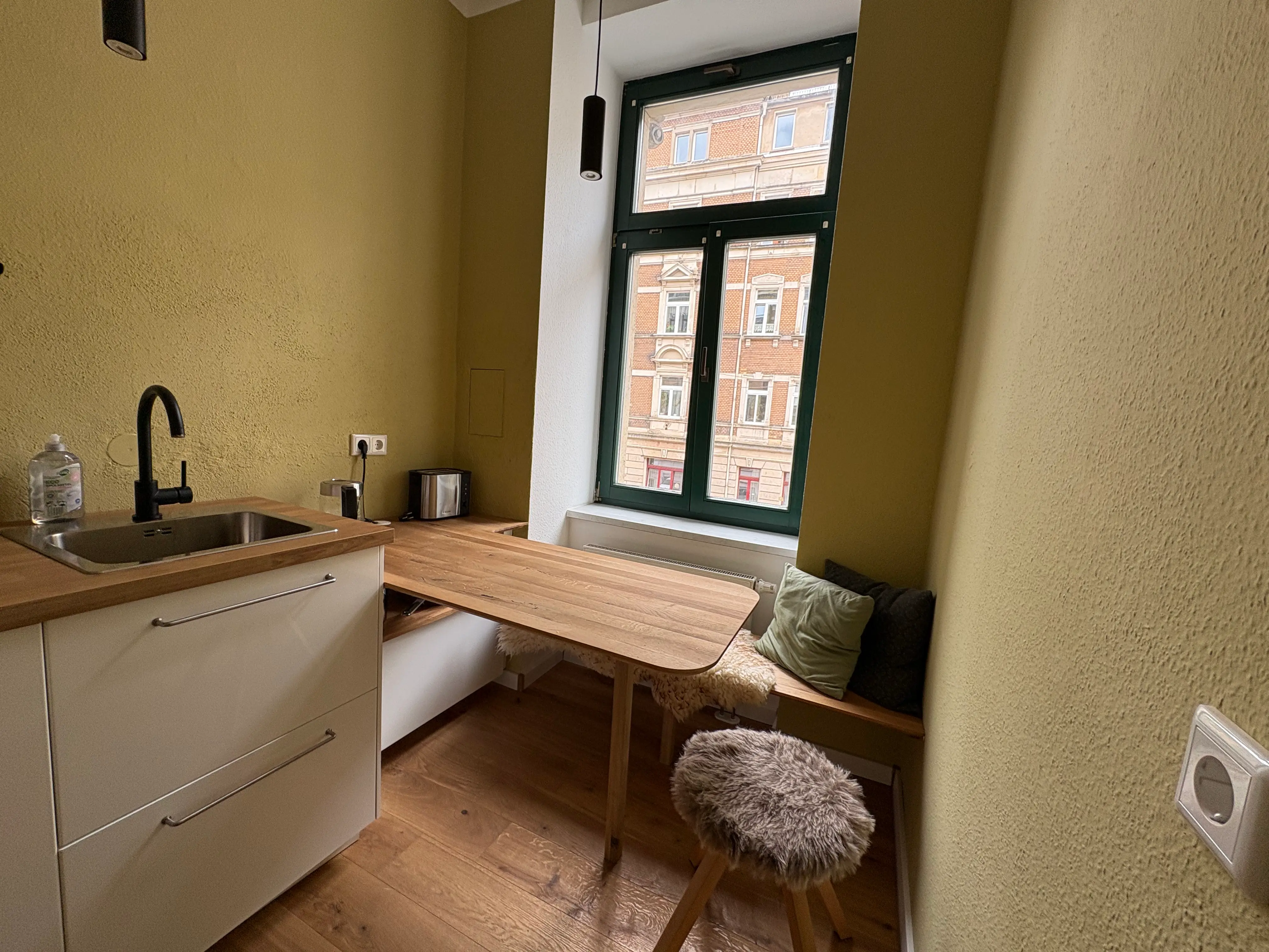 Küche der Ferienwohnung in der Helgolandstrasse